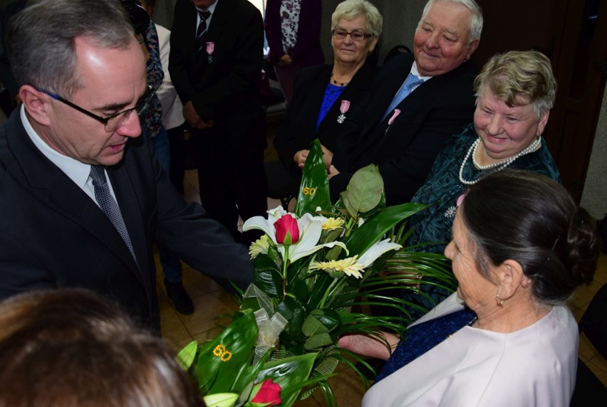 Pary małżeńskie, które w tym roku świętują okrągłe...