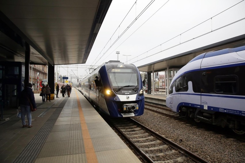 Podlaskie. Zmiany w kursowaniu pociągów Polregio na trasie do Czeremchy i Hajnówki. Są też autobusy zastępcze (ROZKŁAD)