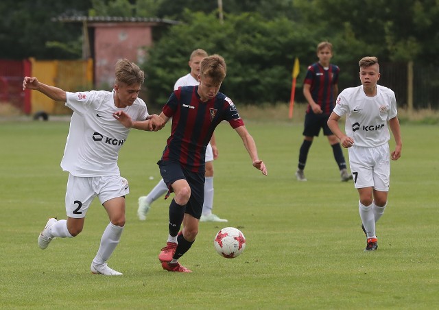 CLJ U15: Pogoń  Szczecin - Zagłębie Lubin 2:2 w pierwszym spotkaniu półfinałowym rozgrywek