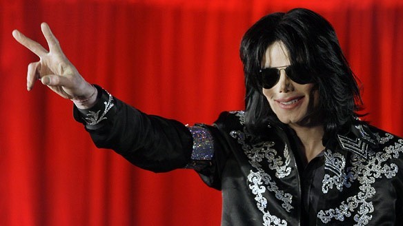 Michael Jackson znany był ze swych występów wymagających niezwykłej kondycji fizycznej. Okazało się jednak, że miał skrajną anoreksję i w koszmarnym stanie fizycznym