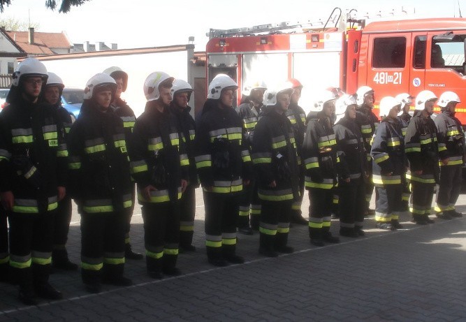 Strażacy OSP z powiatu lipskiego zakończyli kurs ratownictwa...
