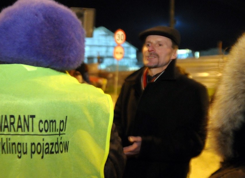 Sprawa mostu przy ul. Głównej. Mieszkańcy zrezygnowali z blokady al. Warszawskiej (ZDJĘCIA)