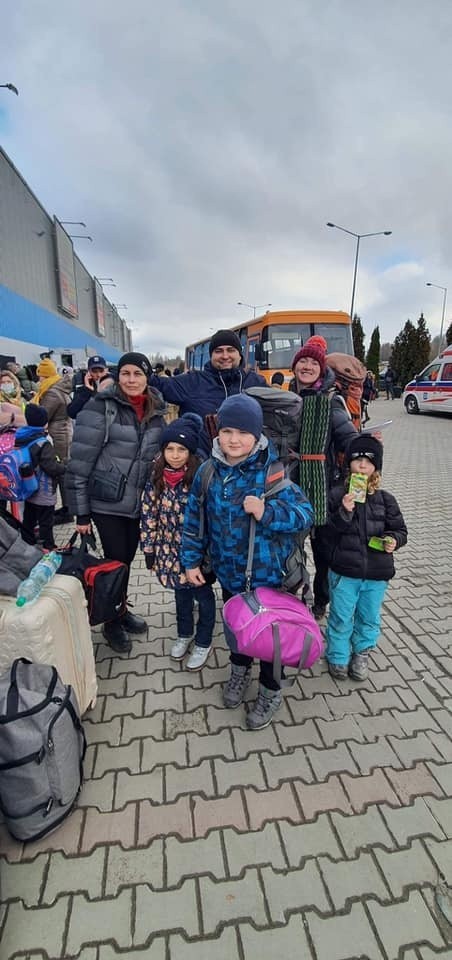 Kolejna rodzina ukraińskich uchodźców w drodze do naszego...