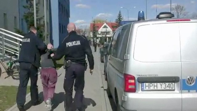 Policjanci z Siedlec przy współpracy z policjantami z Komendy Wojewódzkiej Policji z siedzibą w Radomiu zatrzymali 38-letniego sprawcę ataku na byłego prezydenta Siedlec.