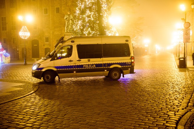 W sylwestrową noc policja w Toruniu otrzymywała głównie zgłoszenia dotyczące zakłócania porządku publicznego