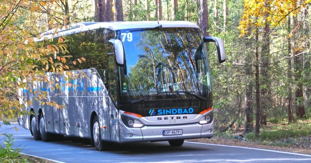 Autokary opolskiego Sindbada nie pojadą na razie do Włoch.