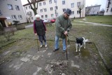 Z łódzkich osiedli znikają trzepaki. Bo rdzewieją, są niebezpieczne i są rzadko używane