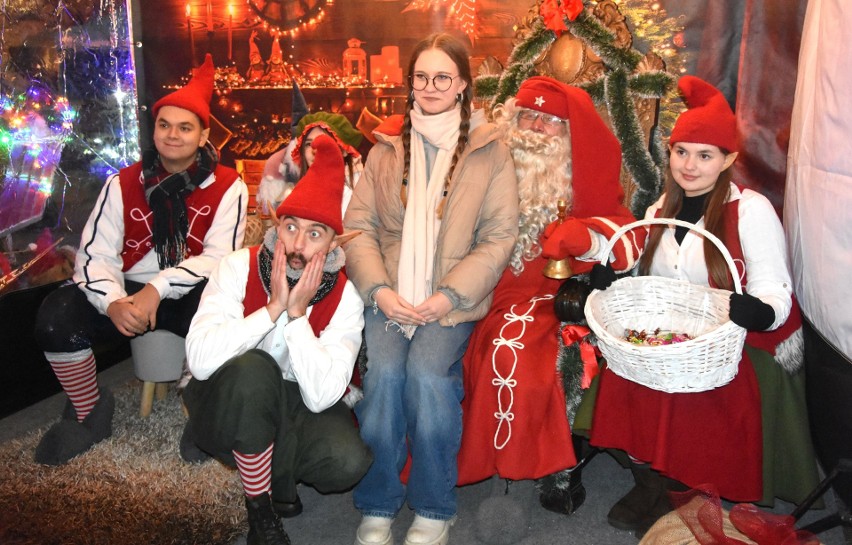 Na „Rodzinnym Jarmarku Świątecznym” w Solcu Kujawskim św....