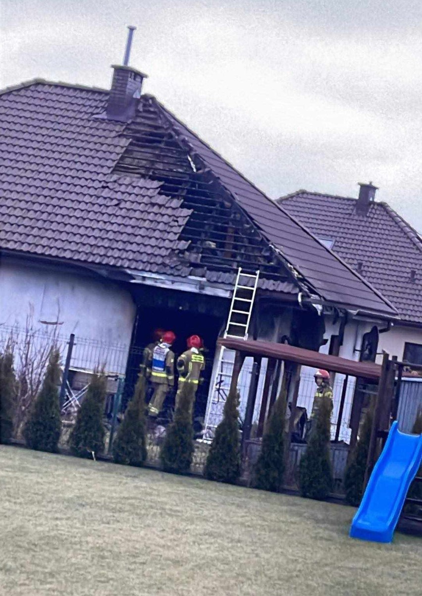 Pożar budynku jednorodzinnego w Konikowie