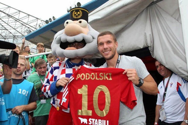 Lukas Podolski na meczu Górnik - Cracovia