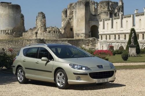 Fot. Peugeot: Peugeot 407 SW wyróżnia się oryginalnym...