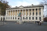 Wypożyczalnia Biblioteki Raczyńskich w Poznaniu znów czynna 