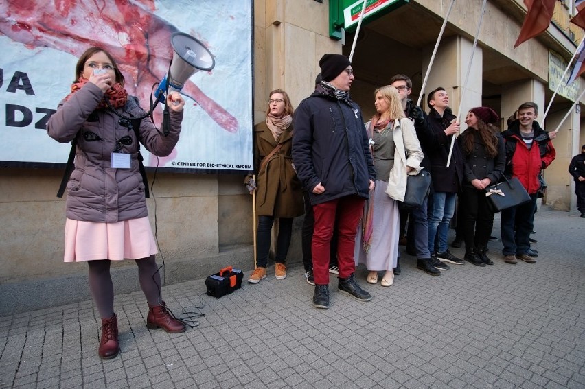 Czarna środa w Poznaniu. Kobiety znów wyszły na ulice