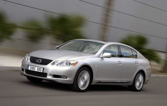 Lexus GS 460.