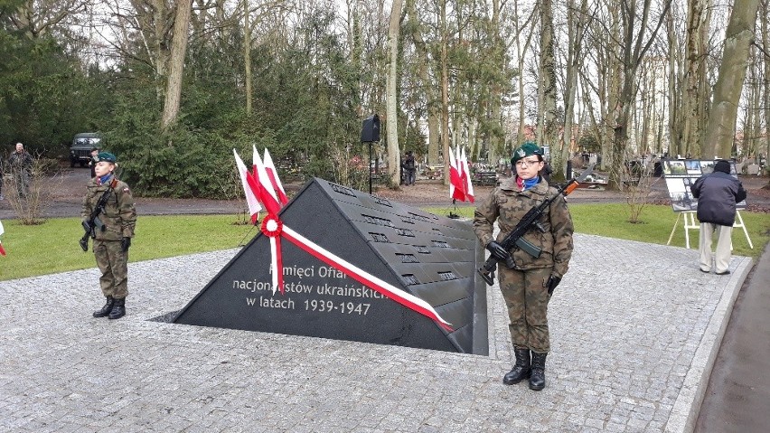 Szczecin: Odsłonili Pomnik Ofiar ukraińskich nacjonalistów [ZDJĘCIA]
