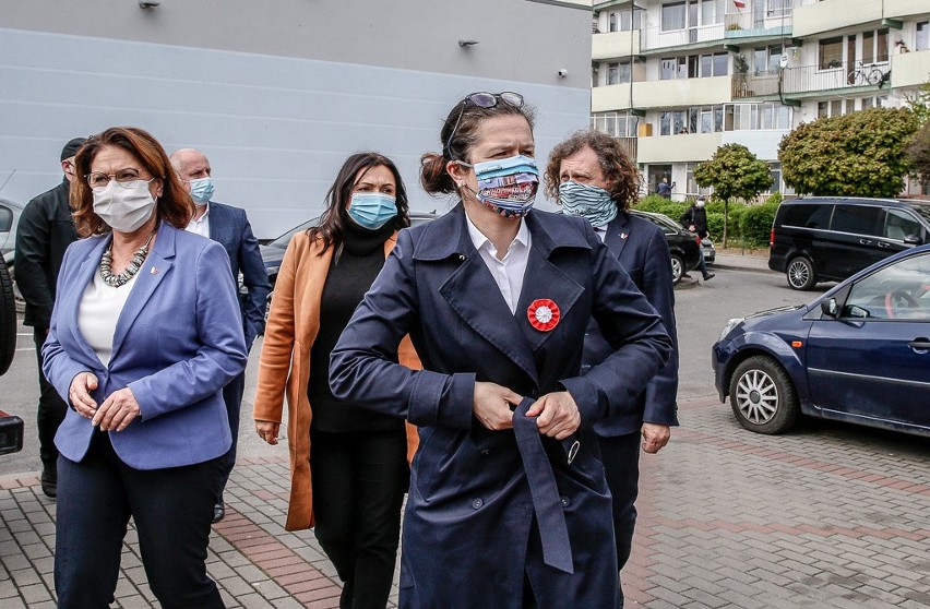 Wybory 2020. Małgorzata Kidawa-Błońska w Gdańsku gorzko o wyborach: "Ich wynik jest już dawno ustalony" 