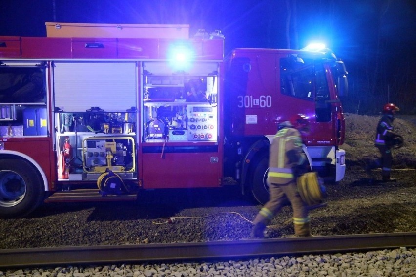 Pociąg potrącił mężczyznę na trasie Tychy-Katowice.