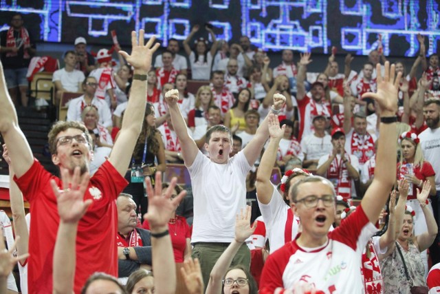 Polacy w finale siatkarskich mistrzostw świata. Fala gratulacji dla polskiej reprezentacji