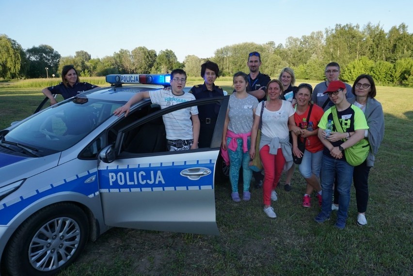 Poznań: Niezapomniana "Noc Marzeń" Nowym Zoo cieszyła dzieci...