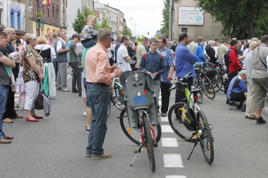 Pielgrzymka mężczyzn do Piekar pod hasłem Rodzina Miłością...