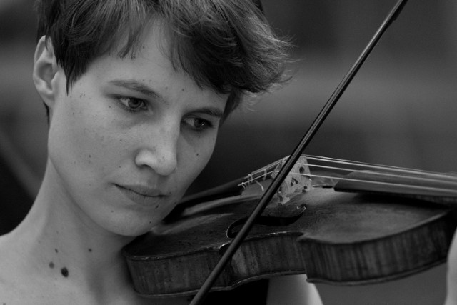 Solistką pierwszego koncertu festiwalu "Brzmienie dawnego Poznania" będzie skrzypaczka Alice Julien Laferriere