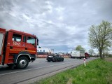 Ciężarówka zderzyła się z samochodem osobowym. Trasa z Poznania do Piły była zablokowana