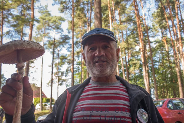 Mistrzostwa w grzybobraniu w Korzybiu. Wspólnie gotowali zupę grzybową.