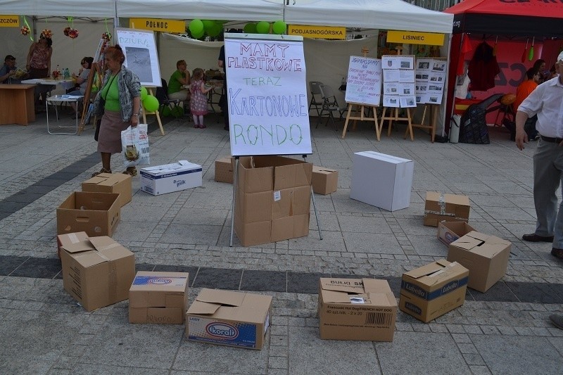 Częstochowa: Dzień Samorządu Terytorialnego. Jest Festiwal Nauki, pokazy i występy [ZDJĘCIA]