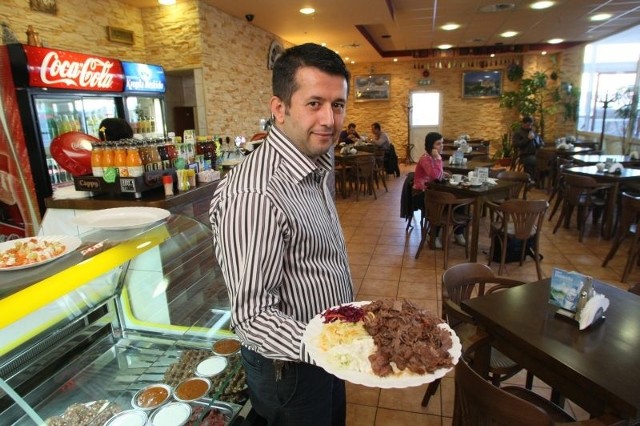 Antalya Kebab w Kielcach oferuje smaczne i przygotowane według tradycyjnych receptur dania kuchni tureckiej.