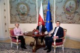 Premier Mateusz Morawiecki o możliwości wypłaty przez Komisję Europejską pieniędzy z KPO. "Decyzja zapadnie w piątek" 