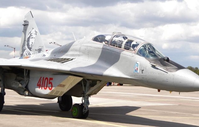 MiG 29 z wizerunkiem gen. Stanisława Skalskiego na ogonie 