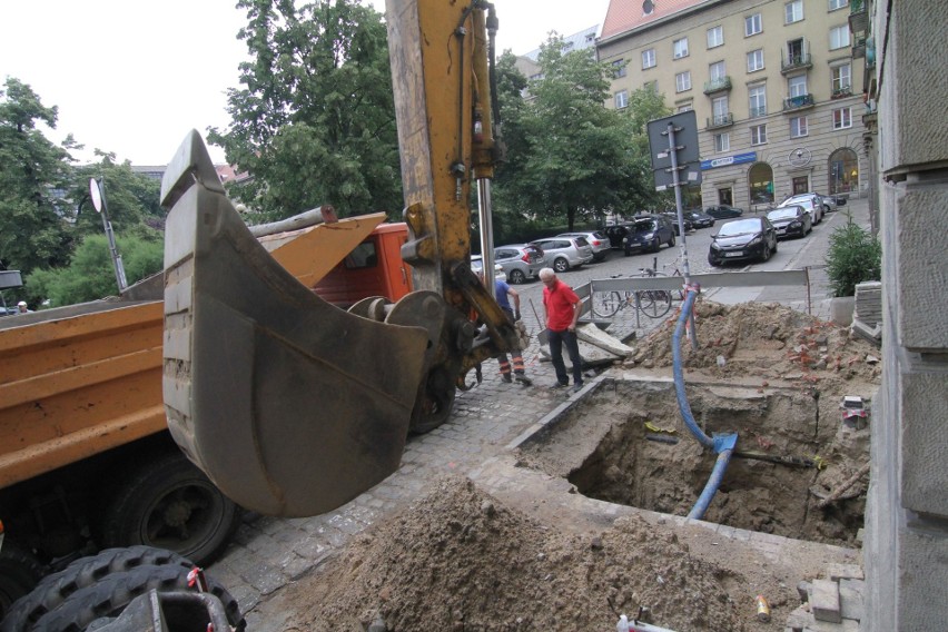 Awaria wodociągowa przy placu Kościuszki