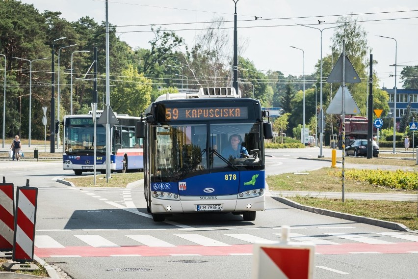 Toruń, Bydgoszcz, Olsztyn, Kielce - jak kształtują się ceny biletów w komunikacji miejskiej?