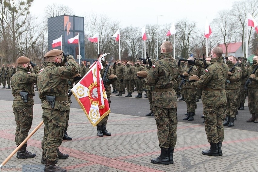 Żołnierze 8 Kujawsko-Pomorskiej Brygady Obrony Terytorialnej...
