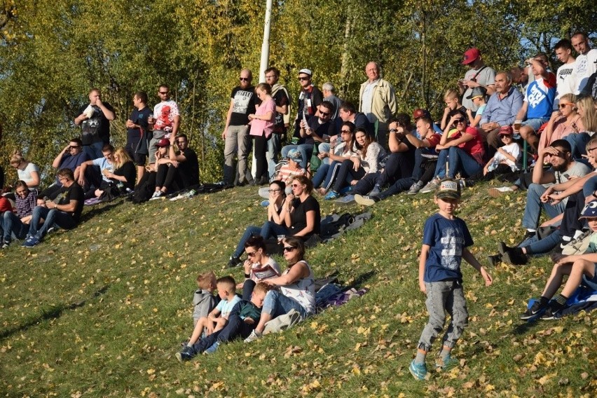 Podczas pożegnania sezonu publiczność nie zawiodła.