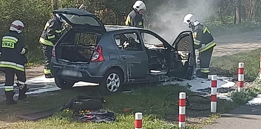 Pożar auta w Karlinie
