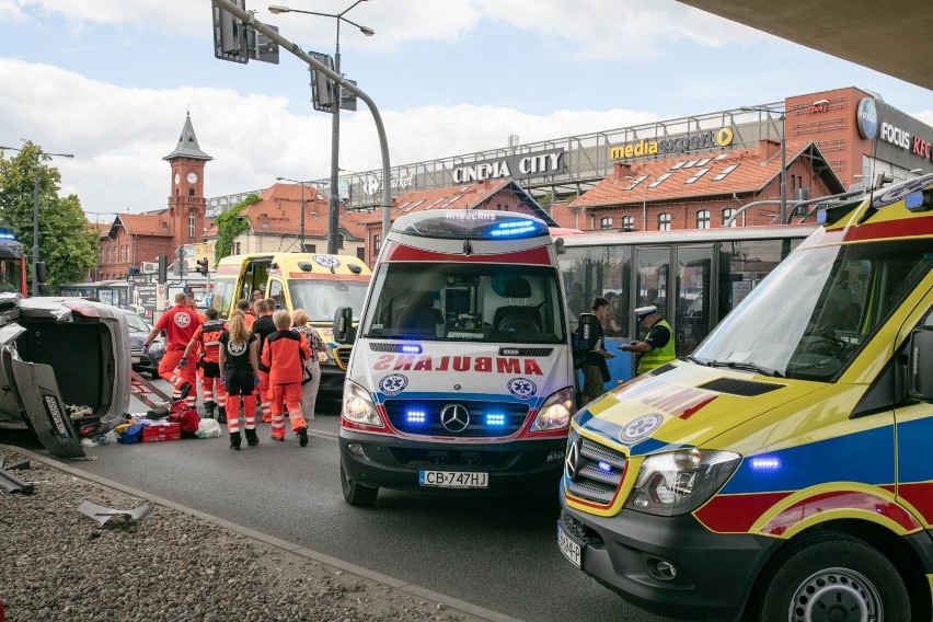 Poważny wypadek na rogu ul. Ogińskiego i Jagiellońskiej,...