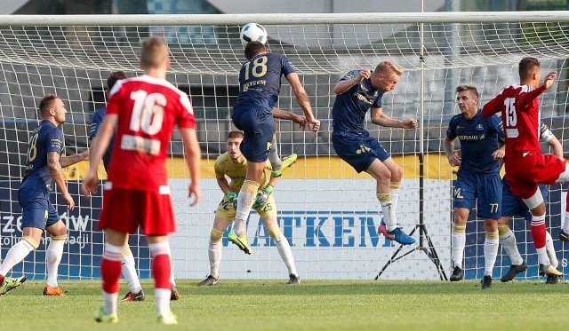 Stal Rzeszów kończyli spotkanie grając w dziesiątkę