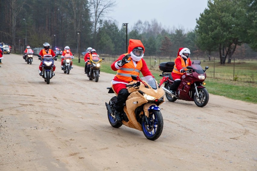 Białystok. Finał akcji MotoMikołaje 2019. Miłośnicy jednośladów ponownie pomagają podopiecznym domów dziecka (zdjęcia)