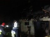 Groźny pożar budynku gospodarczego w Grabowie [ZDJĘCIA]