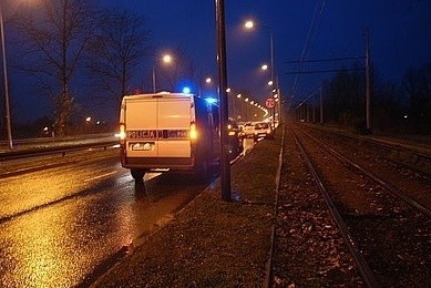 Wypadek w Bytomiu: Porsche przejechał mężczyznę na pasach [ZDJĘCIA + WIDEO]