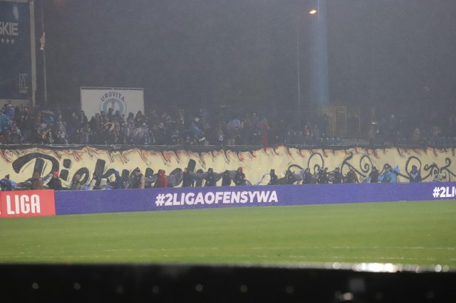 26.11.2021. Kibice Ruchu przygotowali na mecz z Motorem Lublin specjalną oprawę.