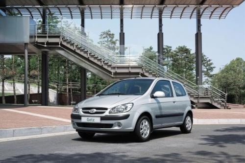 Fot. Hyundai: Hyundai Getz po face liftingu zmienił się niewiele. Zaletą tego pojazdu jest możliwość wyboru wersji silnikowej i nadwozie 3- lub 5-drzwiowe.