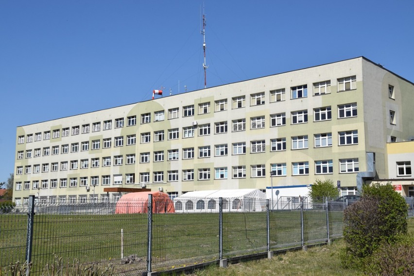 Szpital powiatowy w Oleśnie.