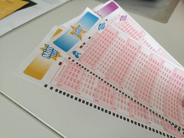 Poznaj wyniki Lotto 30.08.2018 od razu po losowaniu i oglądaj studio Lotto na żywo