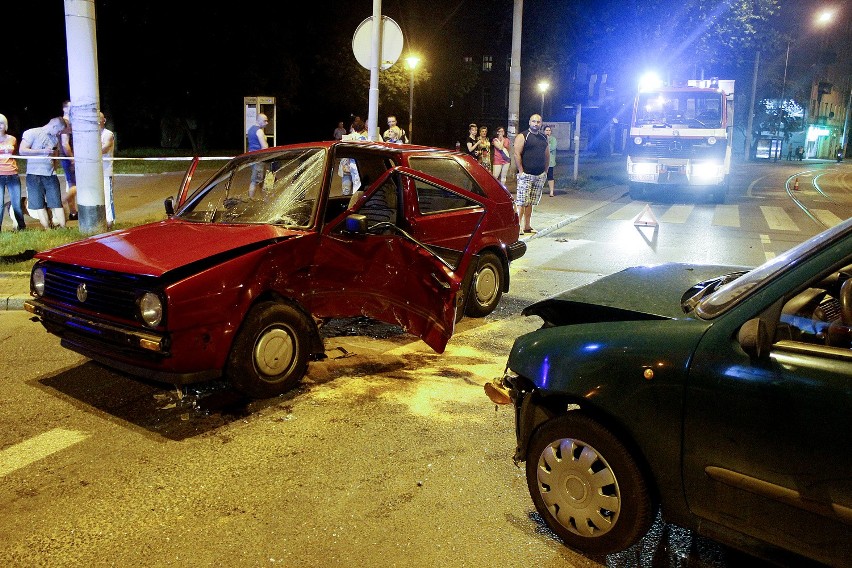 Wypadek na skrzyżowaniu Zgierskiej i Limanowskiego w Łodzi