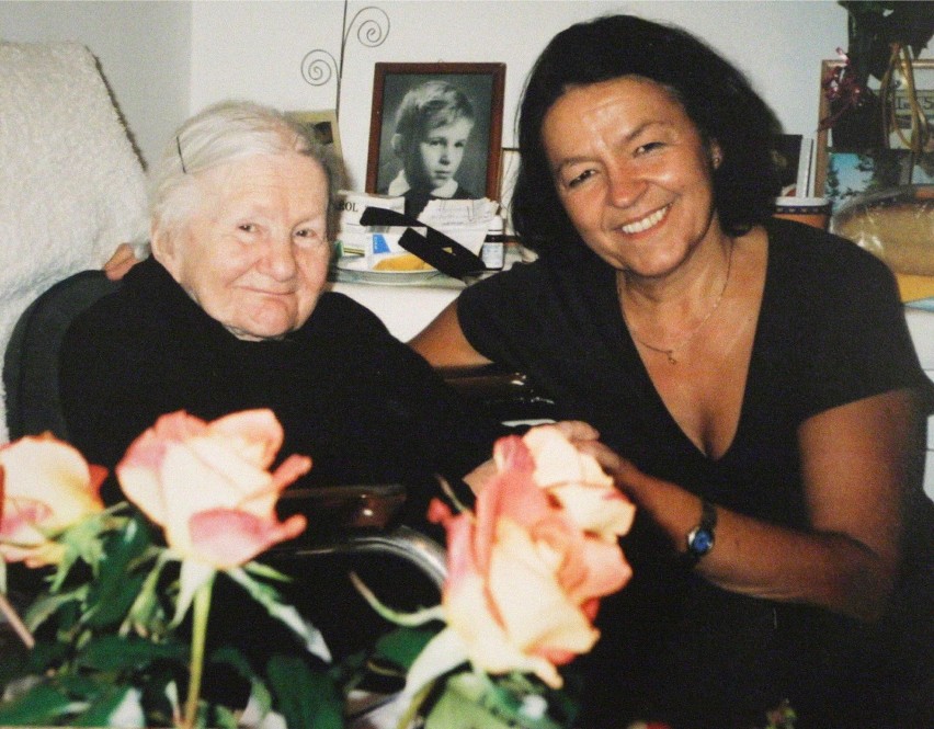 Irena Sendlerowa (na zdjęciu po lewej) dożyła pięknego wieku...
