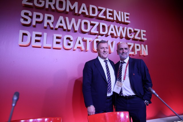 Cezary Kulesza i Michał Probierz podczas zjazdu PZPN