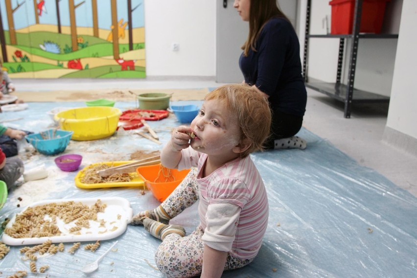 Dieta 2018. Polskie dzieci wciąż cierpią na niedobór wapnia w codziennym menu. Jak temu zaradzić?