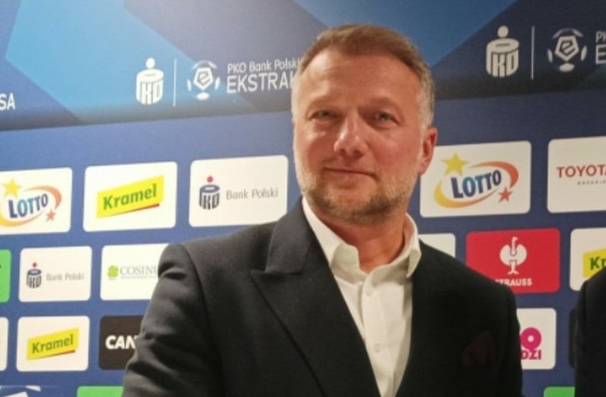 FIFA karze ŁKS. Czy prowadzenie futbolu w  ŁKS przerosło Tomasza Salskiego? 